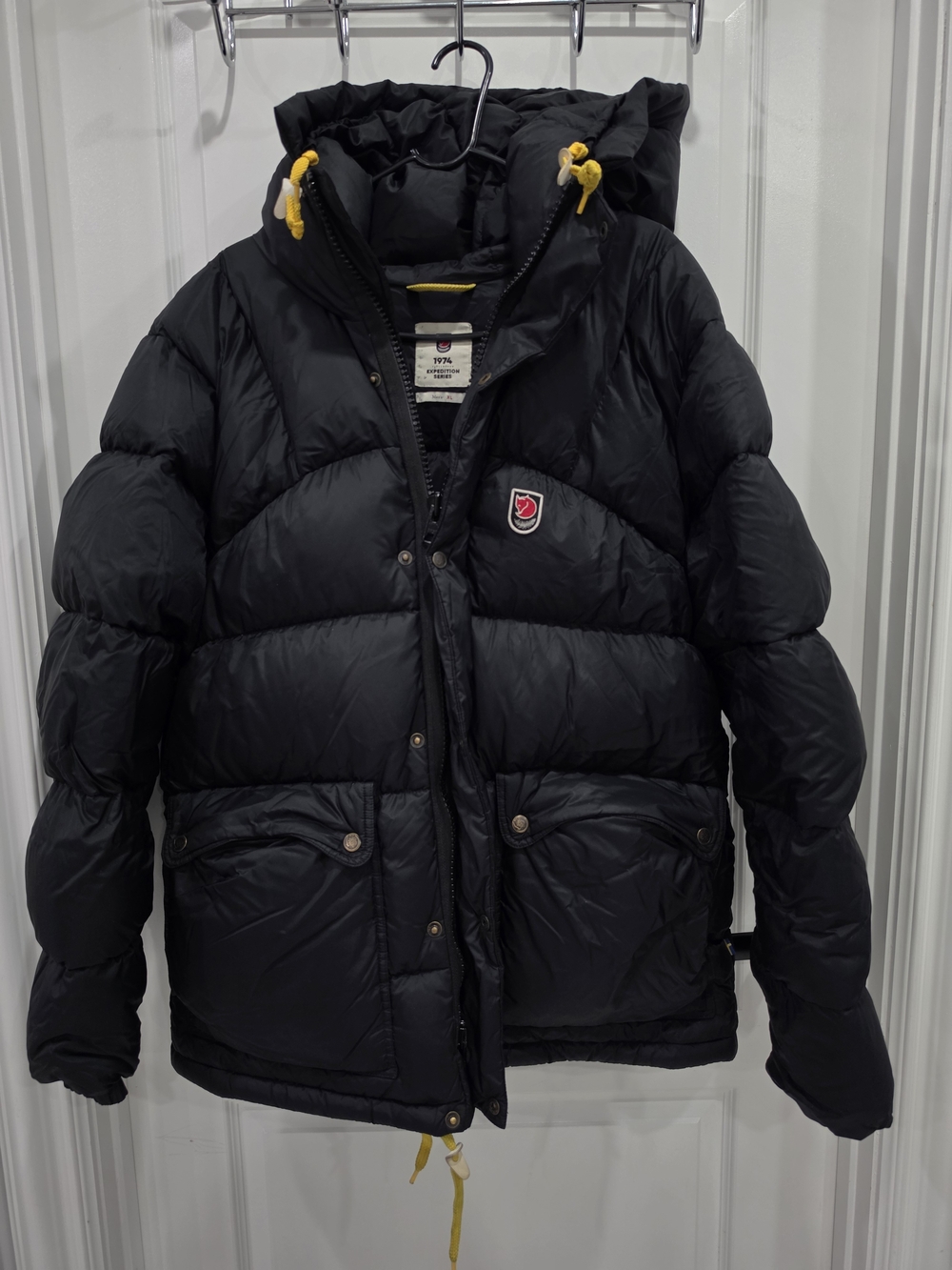 Fjällräven 1974 Expedition Series Down Puffer Jacket Black Men’s XL Hooded